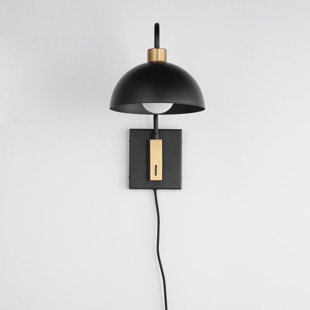 Thelonious Wall Sconce Black / Natural Aged Brass alternate view