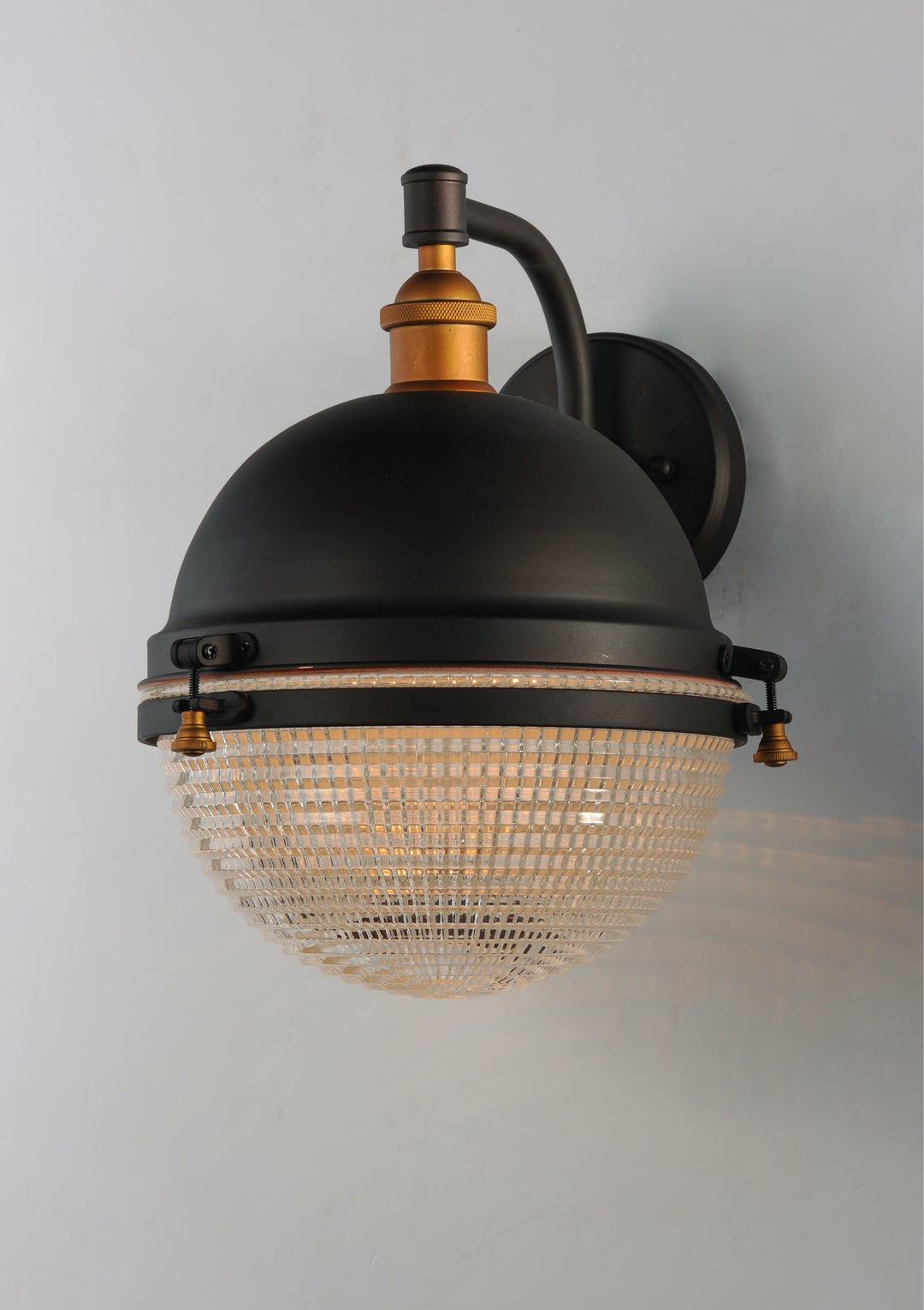 Portside Outdoor Wall Sconce Oil Rubbed Bronze / Antique Brass alternate view