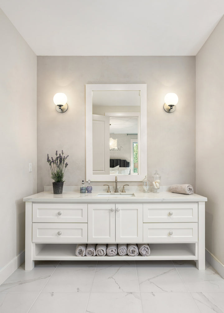 Neoma - 1 Light Wall Sconce