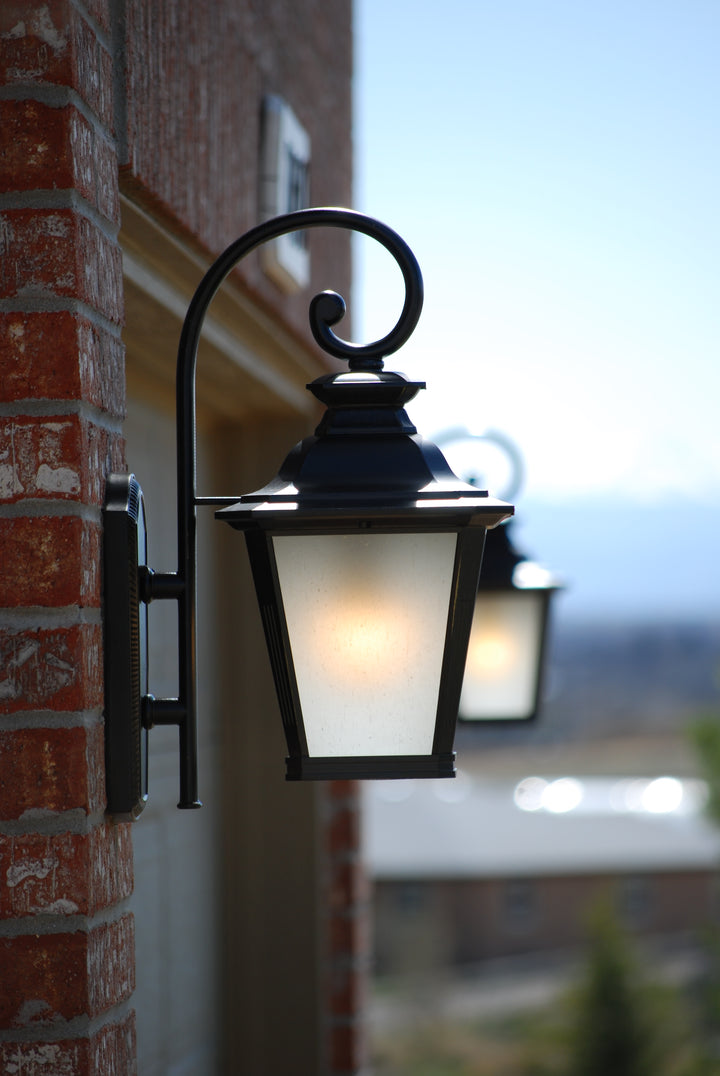 Knoxville 1-Light Outdoor Wall Lantern Bronze room setting