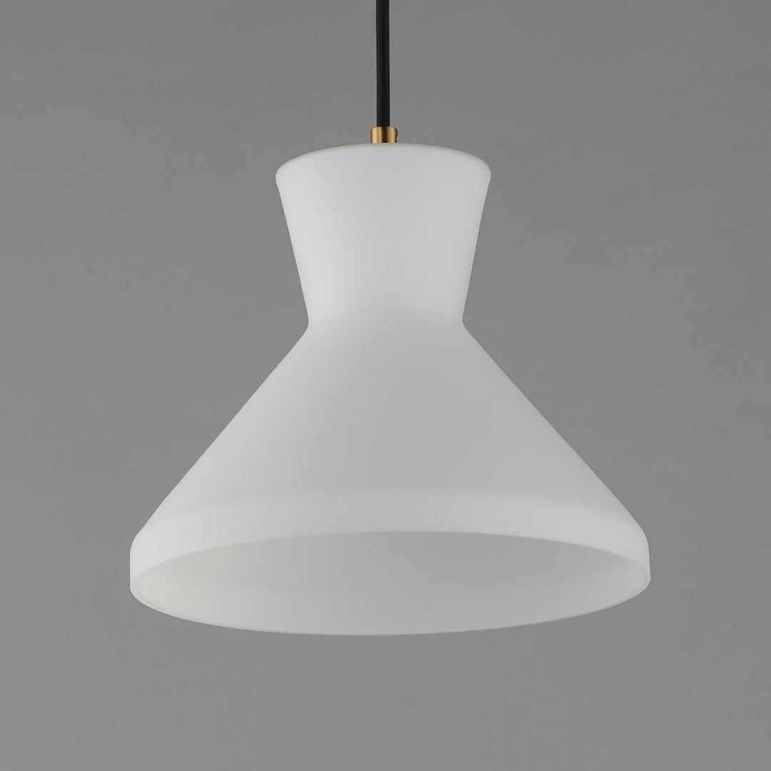 Sinch Single Pendant Natural Aged Brass alternate view