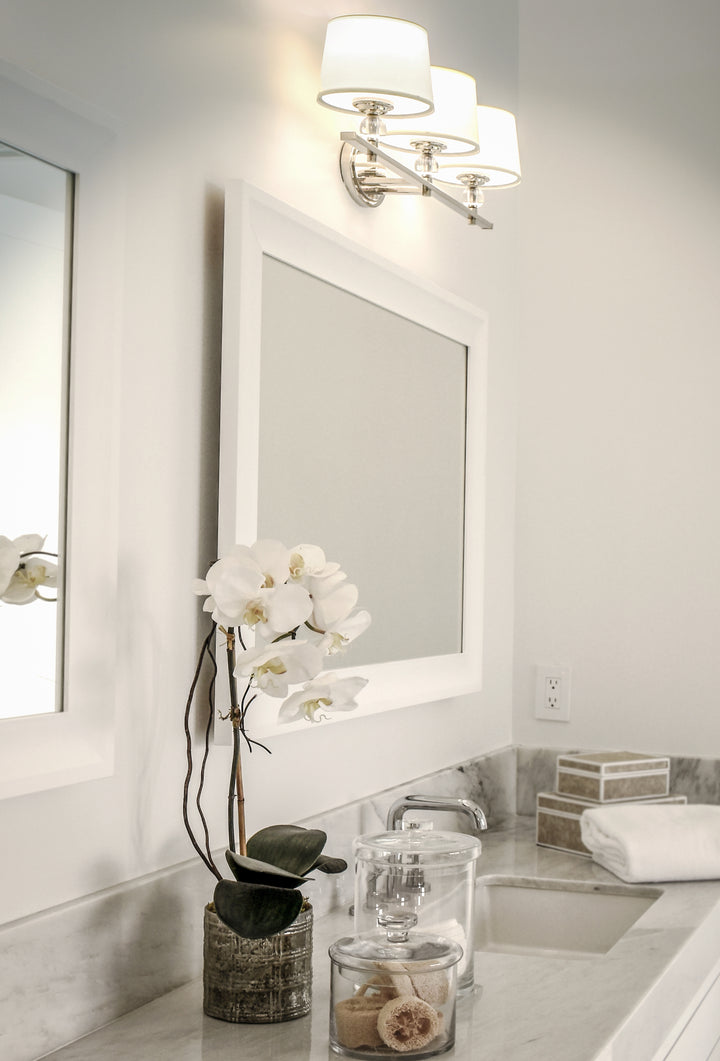 Rondo Bath Vanity White / Polished Nickel room setting
