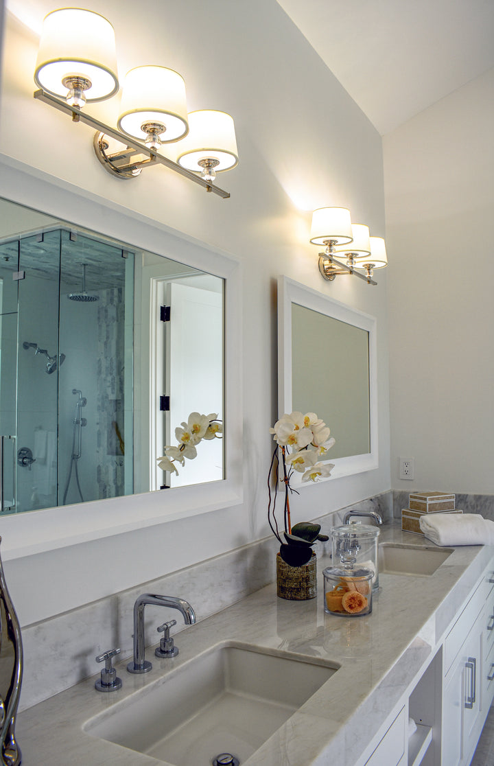 Rondo Bath Vanity White / Polished Nickel room setting
