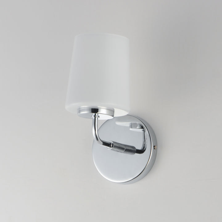 Durham 1-Light Wall Sconce White / Polished Chrome alternate view