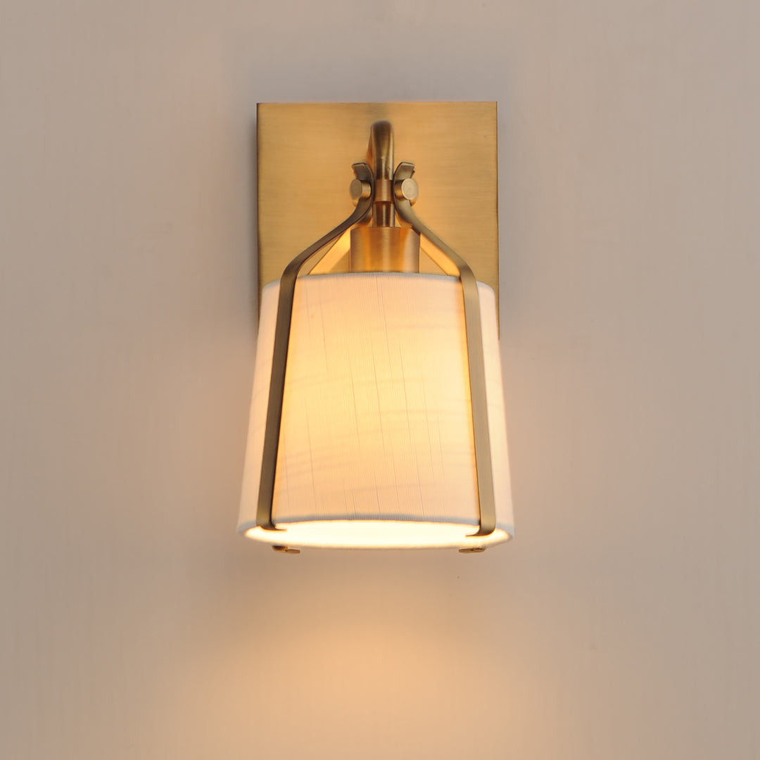Bandera 1-Light Wall Sconce Wool / Natural Aged Brass alternate view