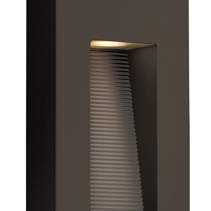 Luna Outdoor Wall Light