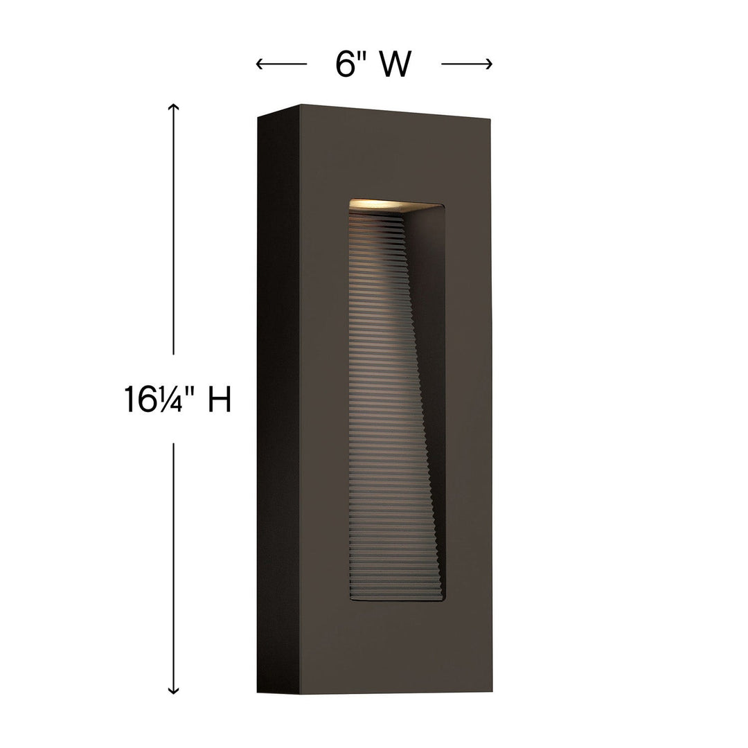 Luna Outdoor Wall Light