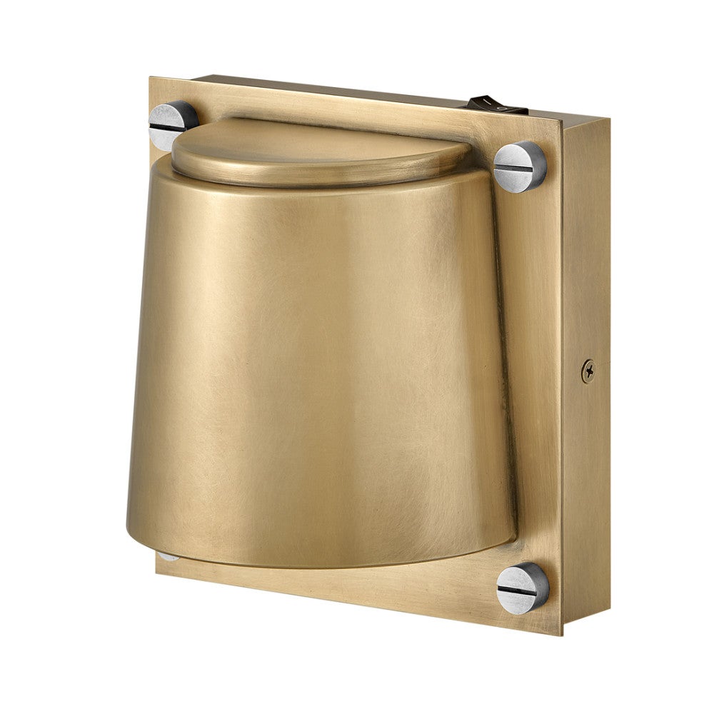 SCOUT Small Single Light Sconce