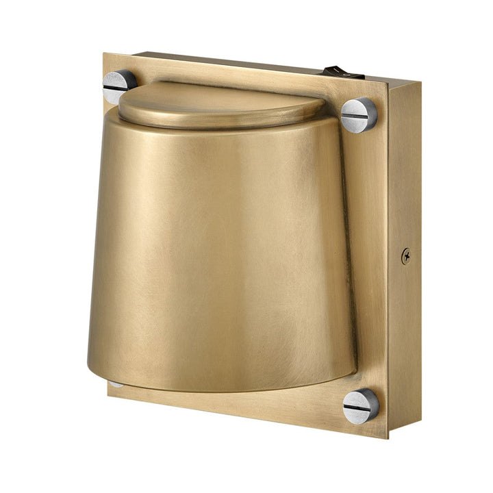 SCOUT Small Single Light Sconce