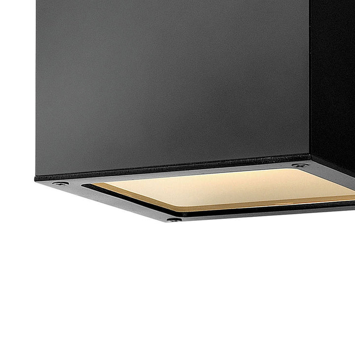 Kube Wall Sconce