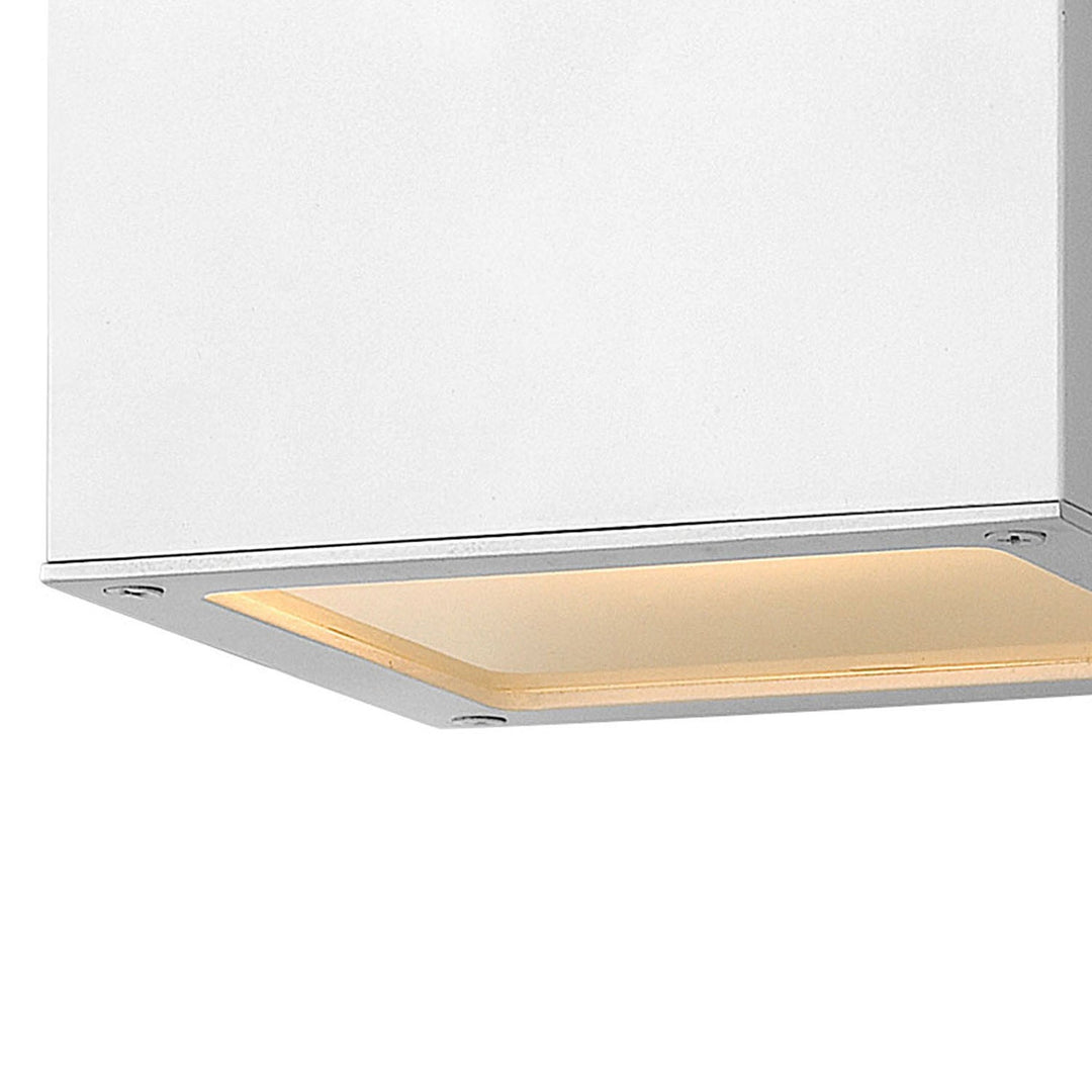 Kube Wall Sconce