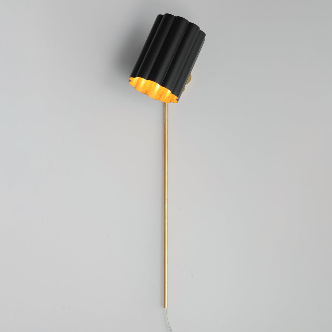 Primrose 1-Light Wall Sconce Black / Gold Leaf alternate view