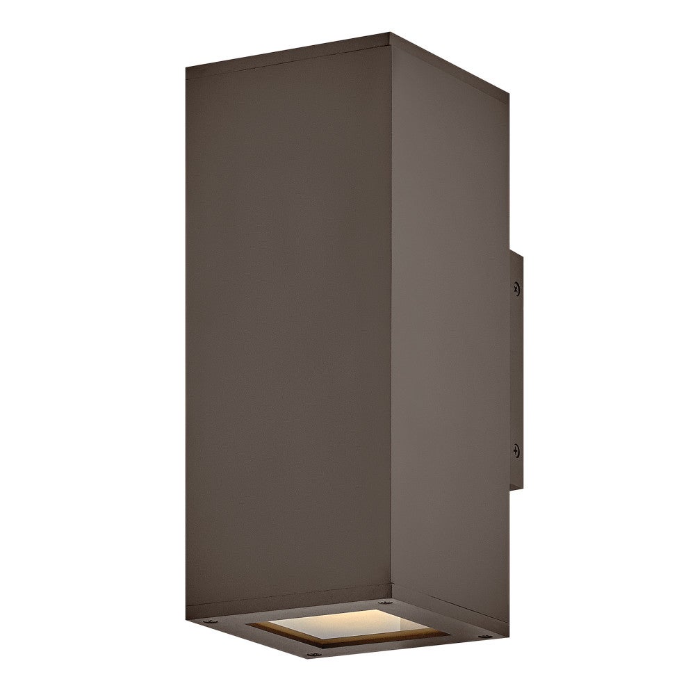Tetra Outdoor Wall Light