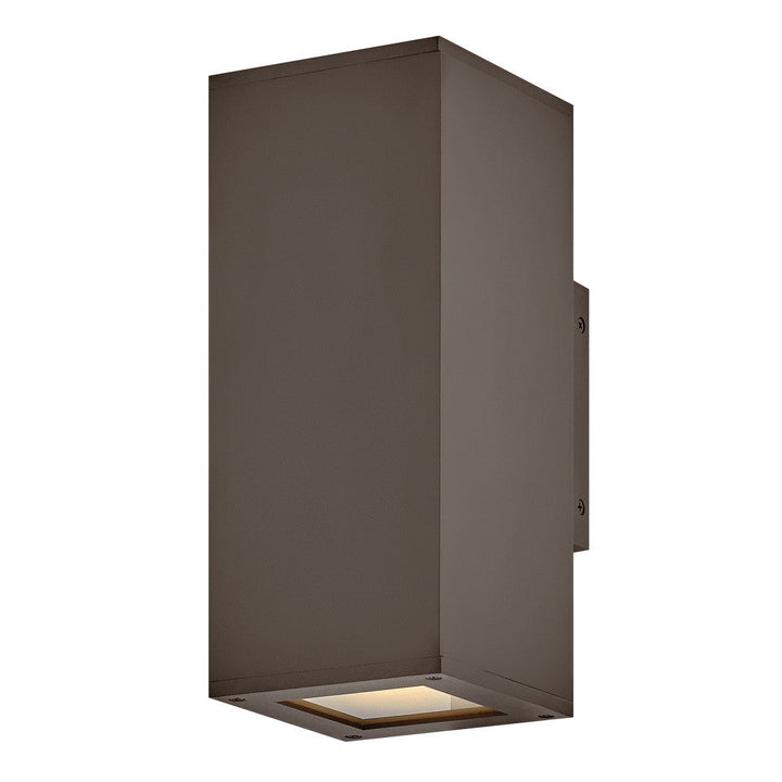 Tetra Outdoor Wall Light