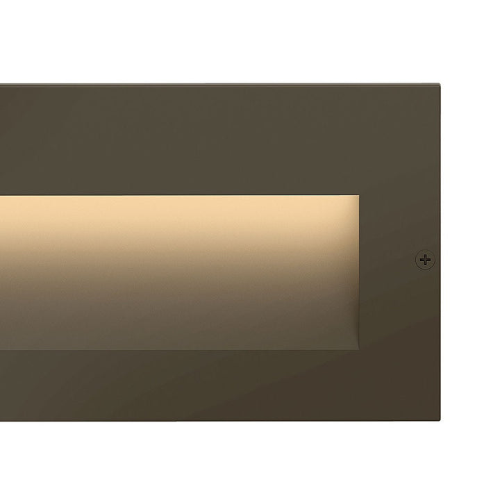 Taper Deck &amp; Step Light