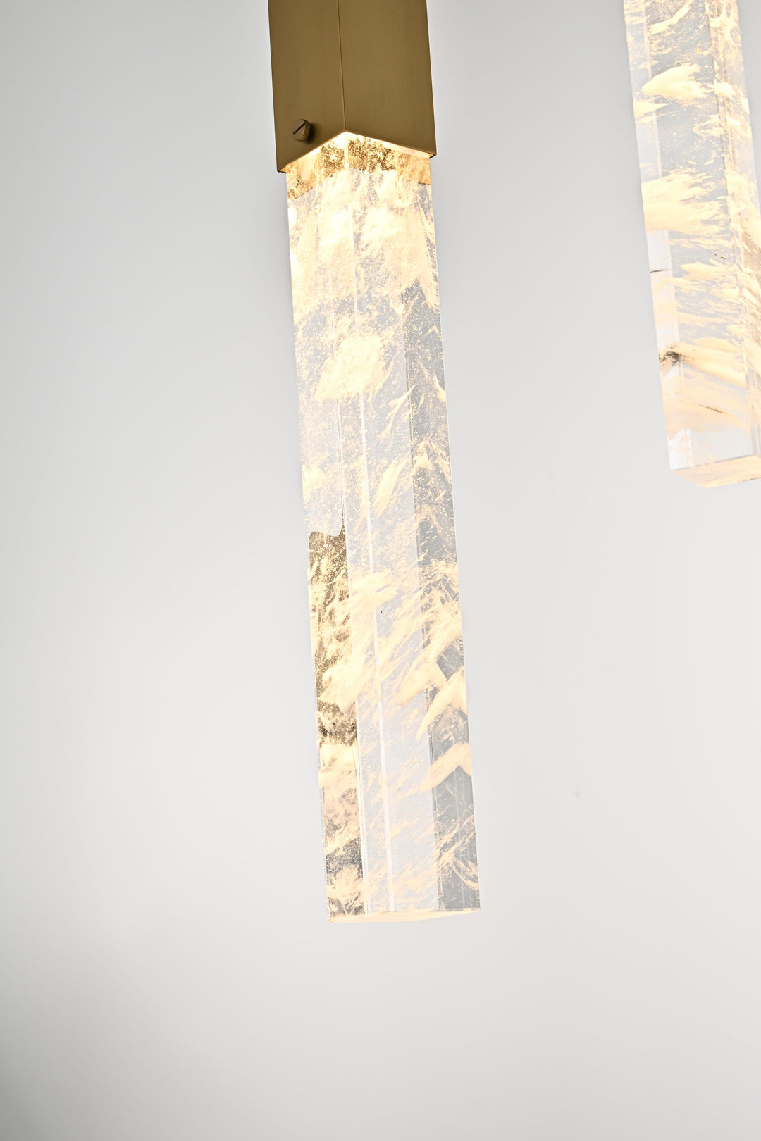 Series 2089 Chandelier