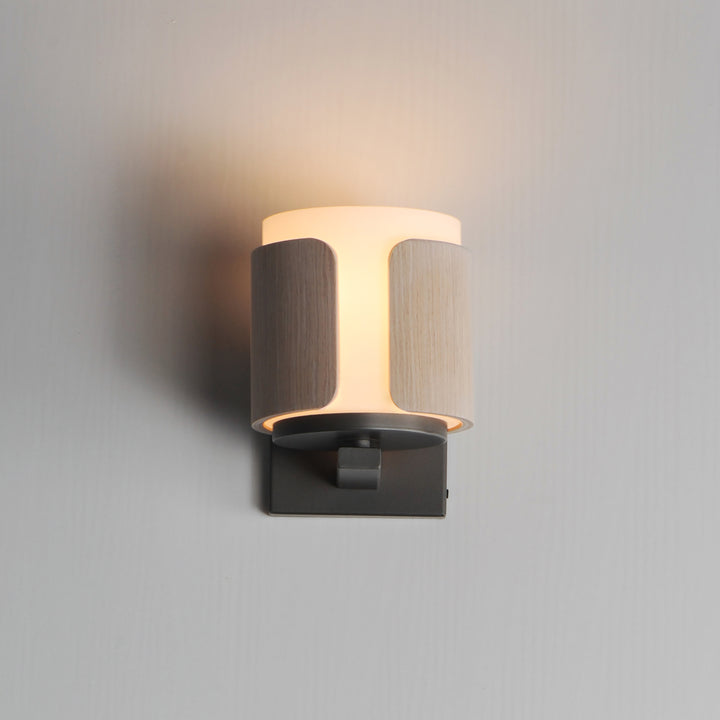 Draughtsman Wall Sconce SWNWDCHL alternate view