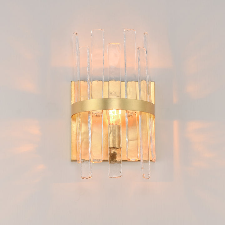 Warren 1-Light Wall Sconce Aged / Gold Leaf alternate view