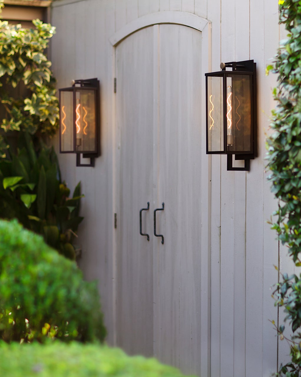 Catalina Wall Mount Lantern