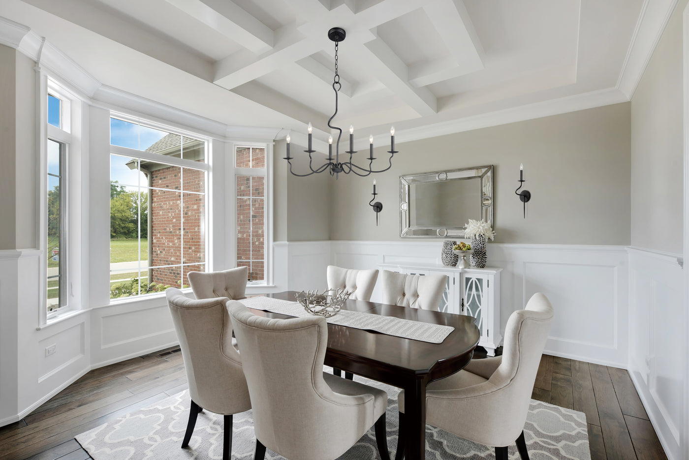 Padrona - Multiple Light Chandelier