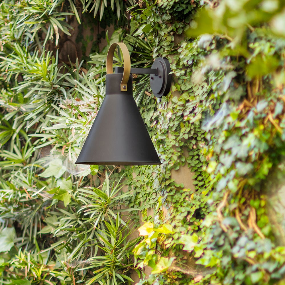 Winnie Wall Mount Lantern