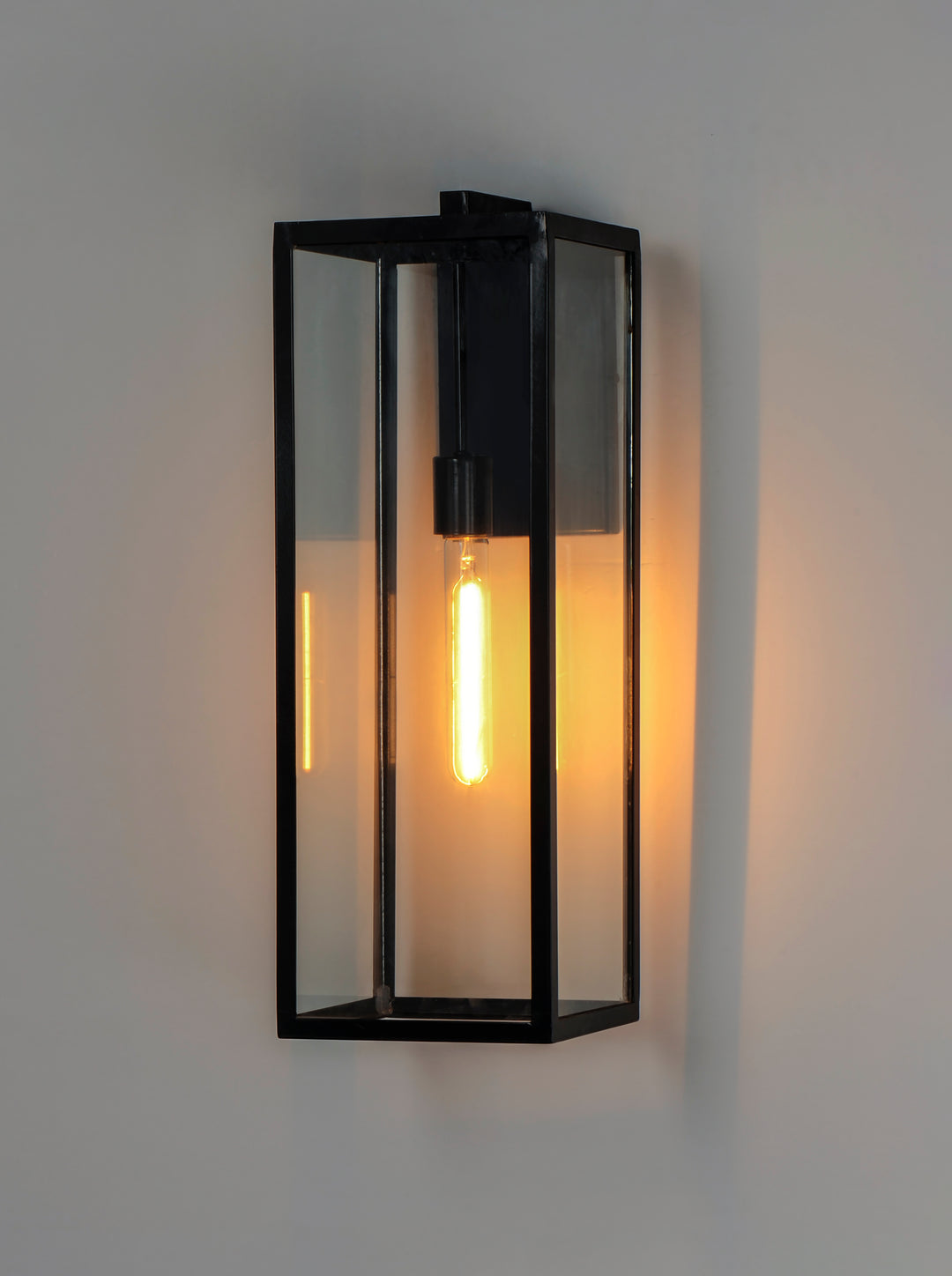 Catalina 1-Light Large Outdoor Wall Sconce Dark Bronze alternate view