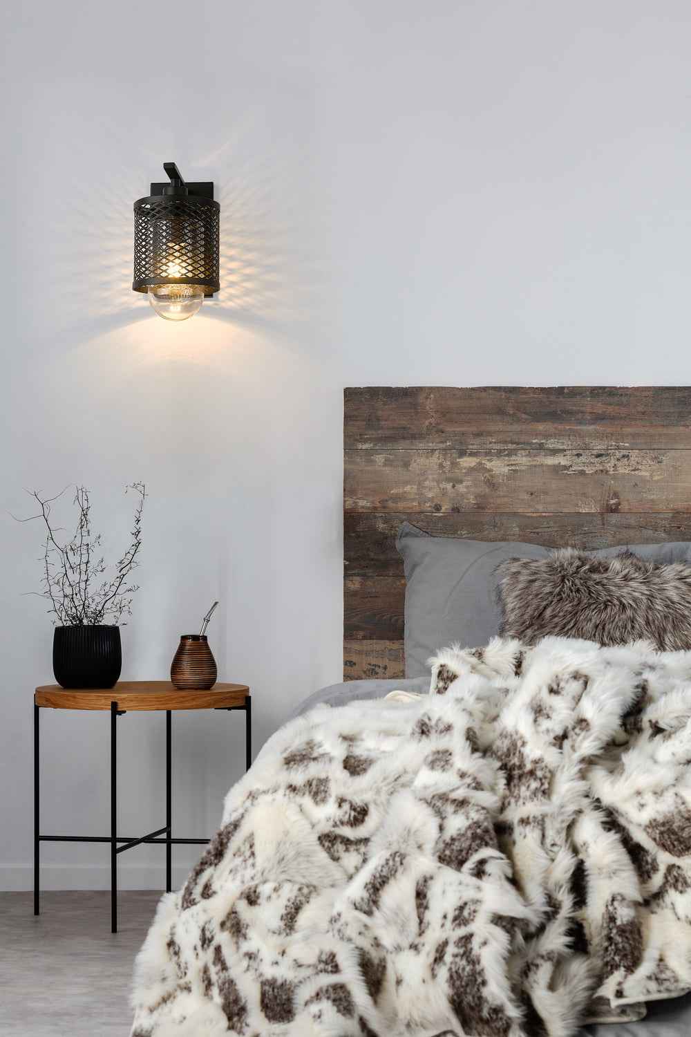 Kipton - 1 Light Wall Sconce