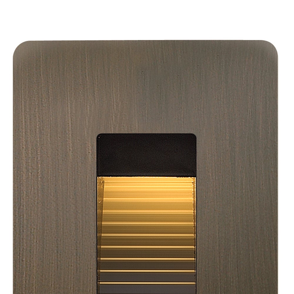 Luna Deck &amp; Step Light