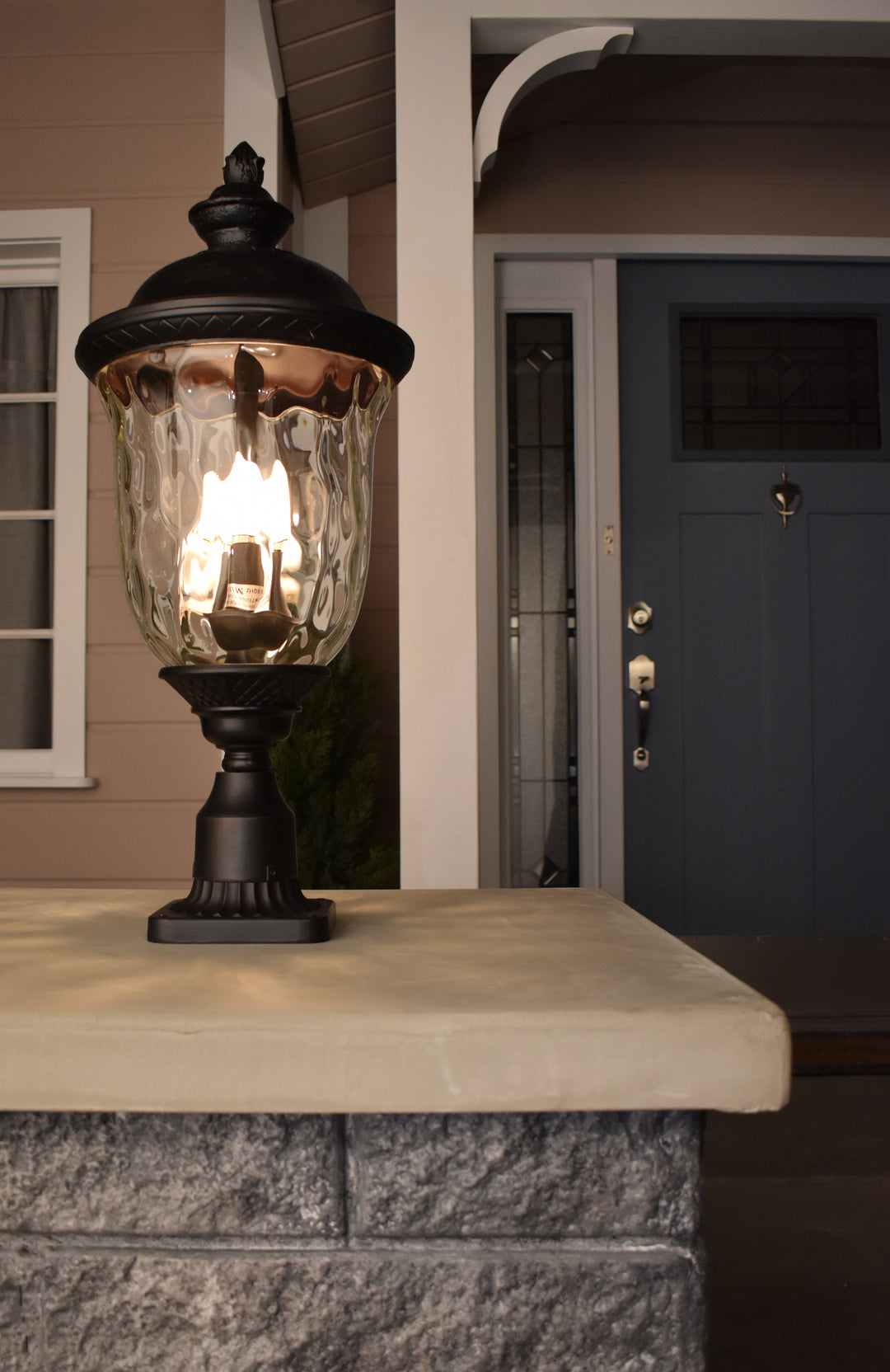 Carriage House DC 1-LT Outdoor Pole/Post Lantern WGOB room setting
