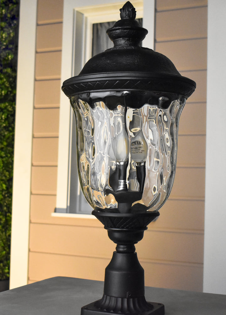 Carriage House DC 1-LT Outdoor Pole/Post Lantern WGOB room setting