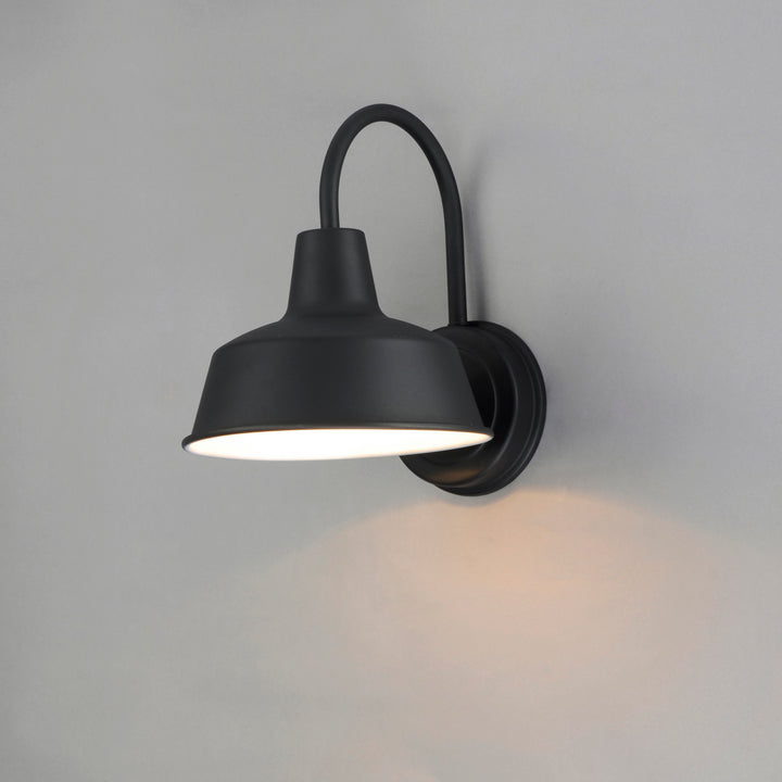 Pier M 1-Light Outdoor Wall Sconce Black alternate view