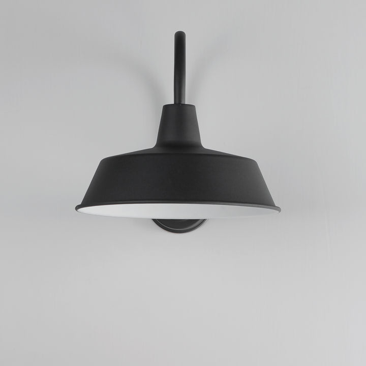 Pier M X-Large Sconce Black alternate view