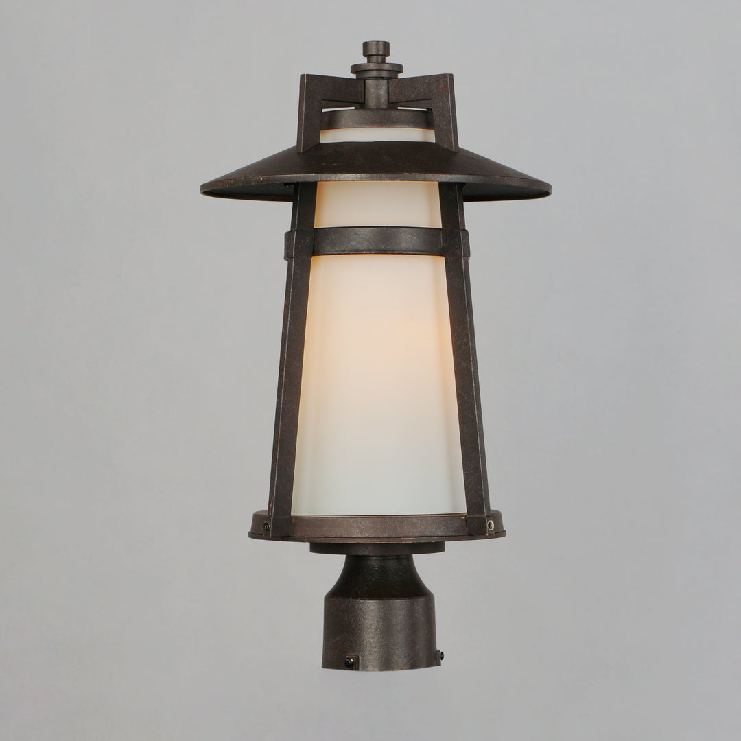 Calistoga 1-Light Outdoor Pole/Post Lantern SWAE alternate view