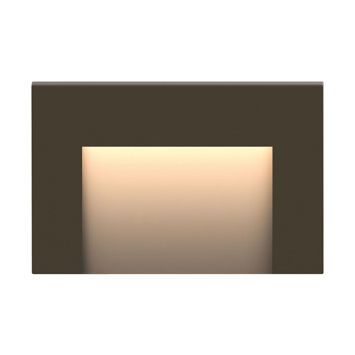 Taper Deck &amp; Step Light