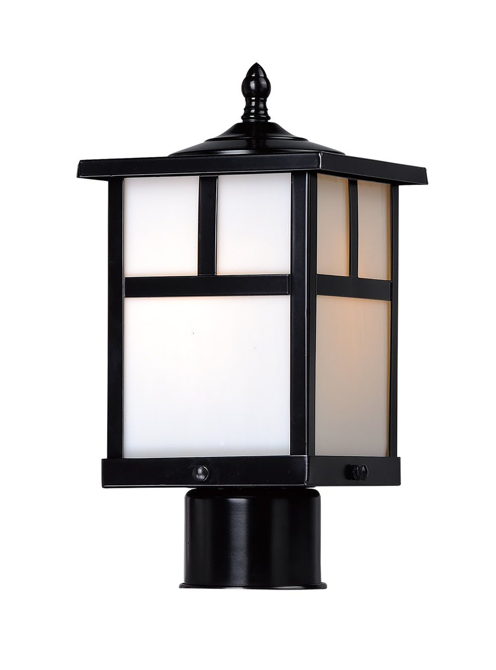 Coldwater 1-Light Outdoor Pole/Post Lantern White / Black