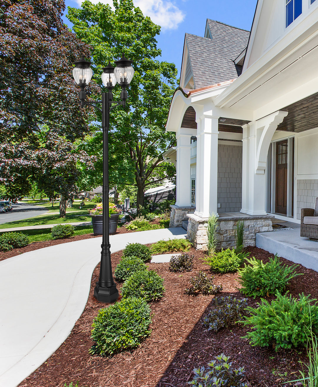 Davina - 9 Light Outdoor Post Light