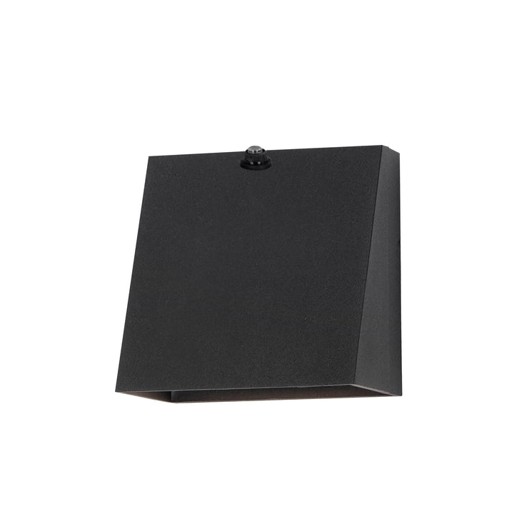 Pathfinder LED Outdoor Wall Sonce w/ Photocell Black