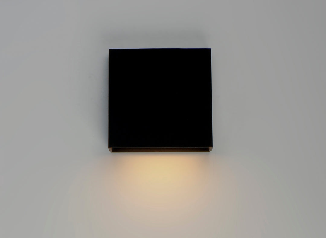 Pathfinder LED Outdoor Wall Sconce Black alternate view