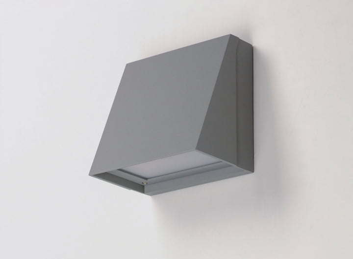 Pathfinder LED Outdoor Wall Sconce Silver alternate view