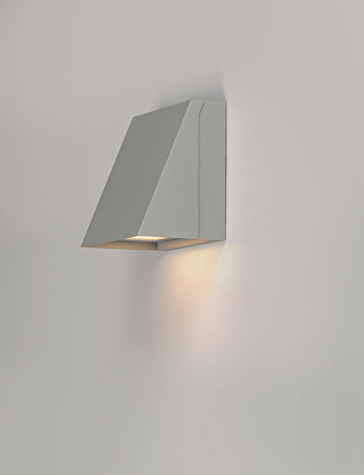 Pathfinder LED Outdoor Wall Sconce Silver alternate view