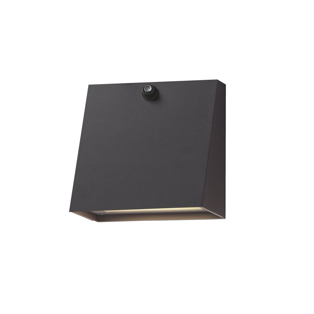 Pathfinder LED Outdoor Sconce w Photocell-5CCT Architectural Bronze