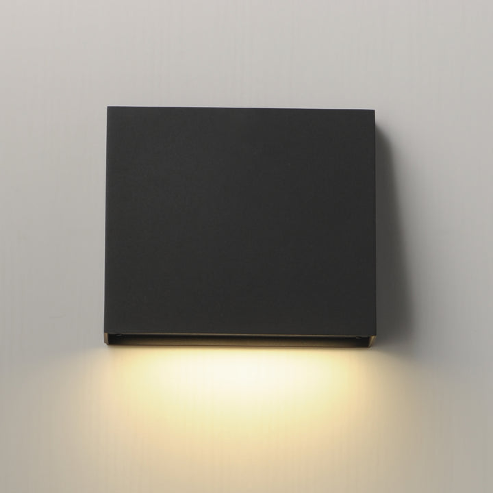 Pathfinder LED Outdoor Wall Sconce Black alternate view