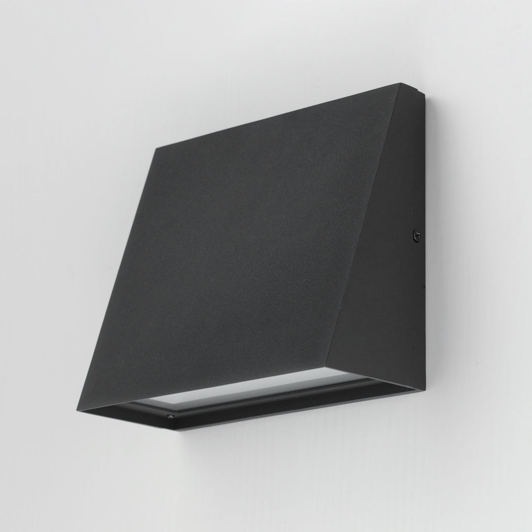 Pathfinder LED Outdoor Wall Sconce Black alternate view