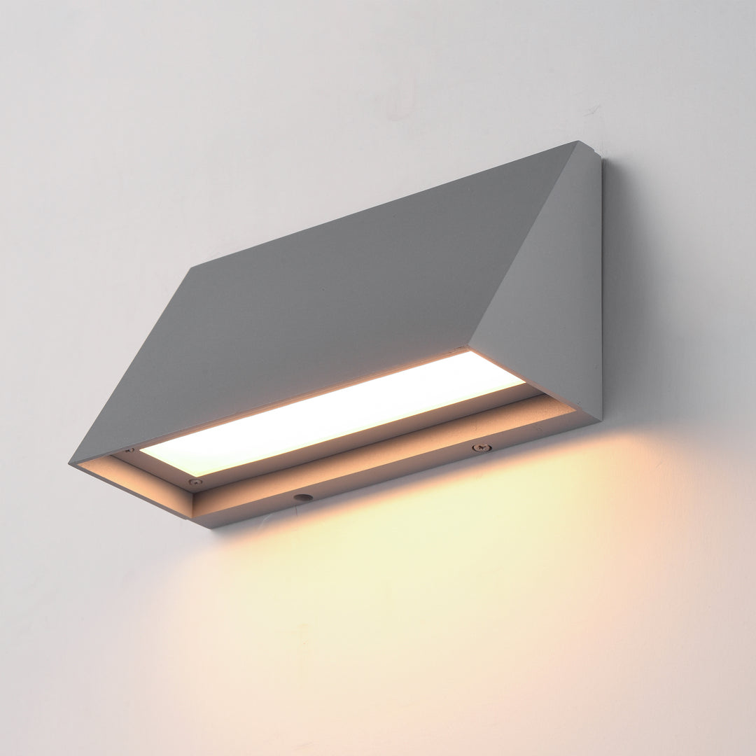 Pathfinder Wide LED Wall Sconce - 5CCT Silver alternate view