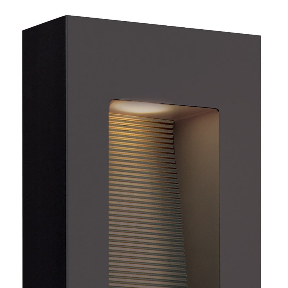 Luna Outdoor Wall Light