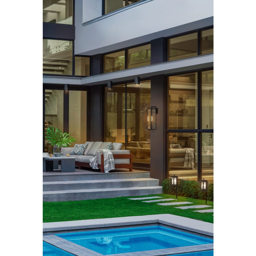 Max Outdoor Wall Light