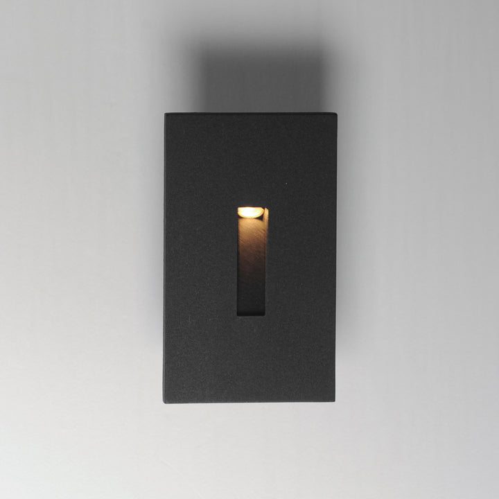 Path Slit Step Light - 3CCT Black alternate view