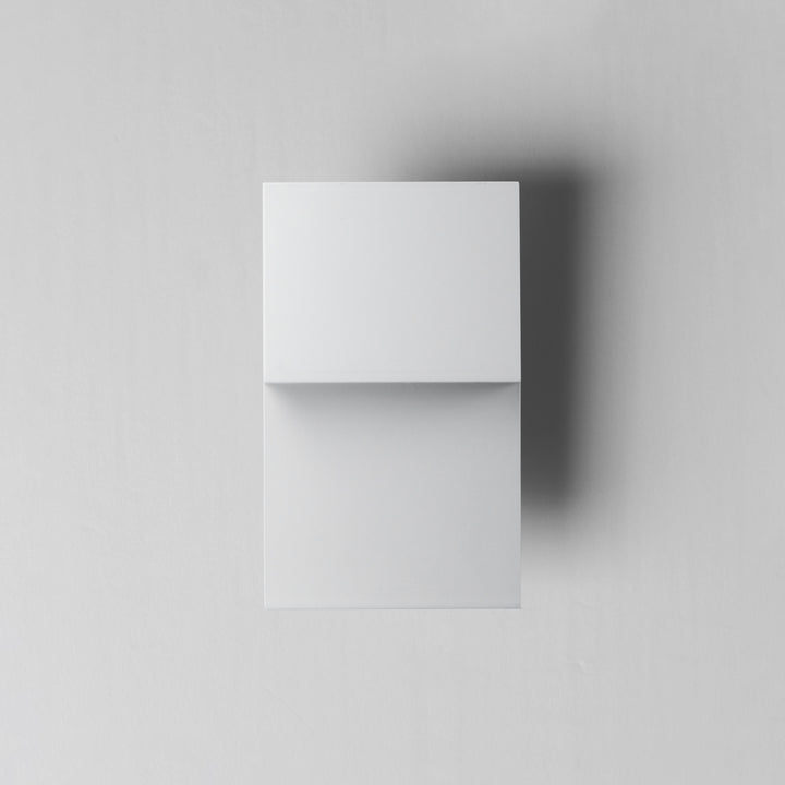 Pathfinder Step Light White alternate view