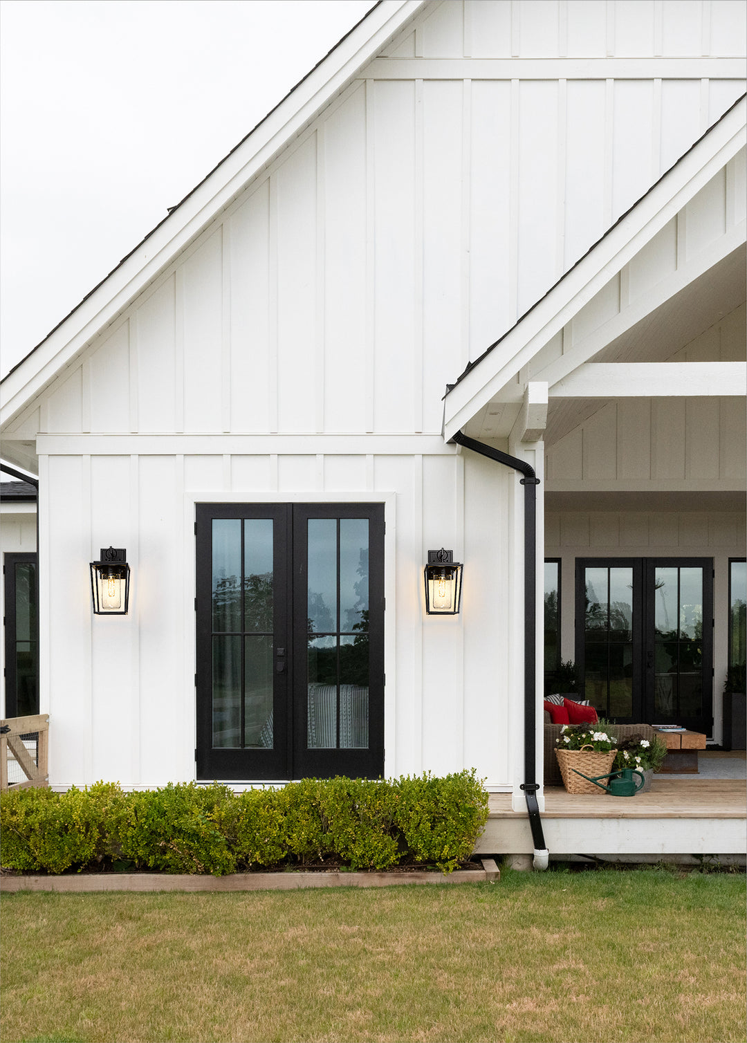 Sheridan - 1 Light Outdoor Wall Light