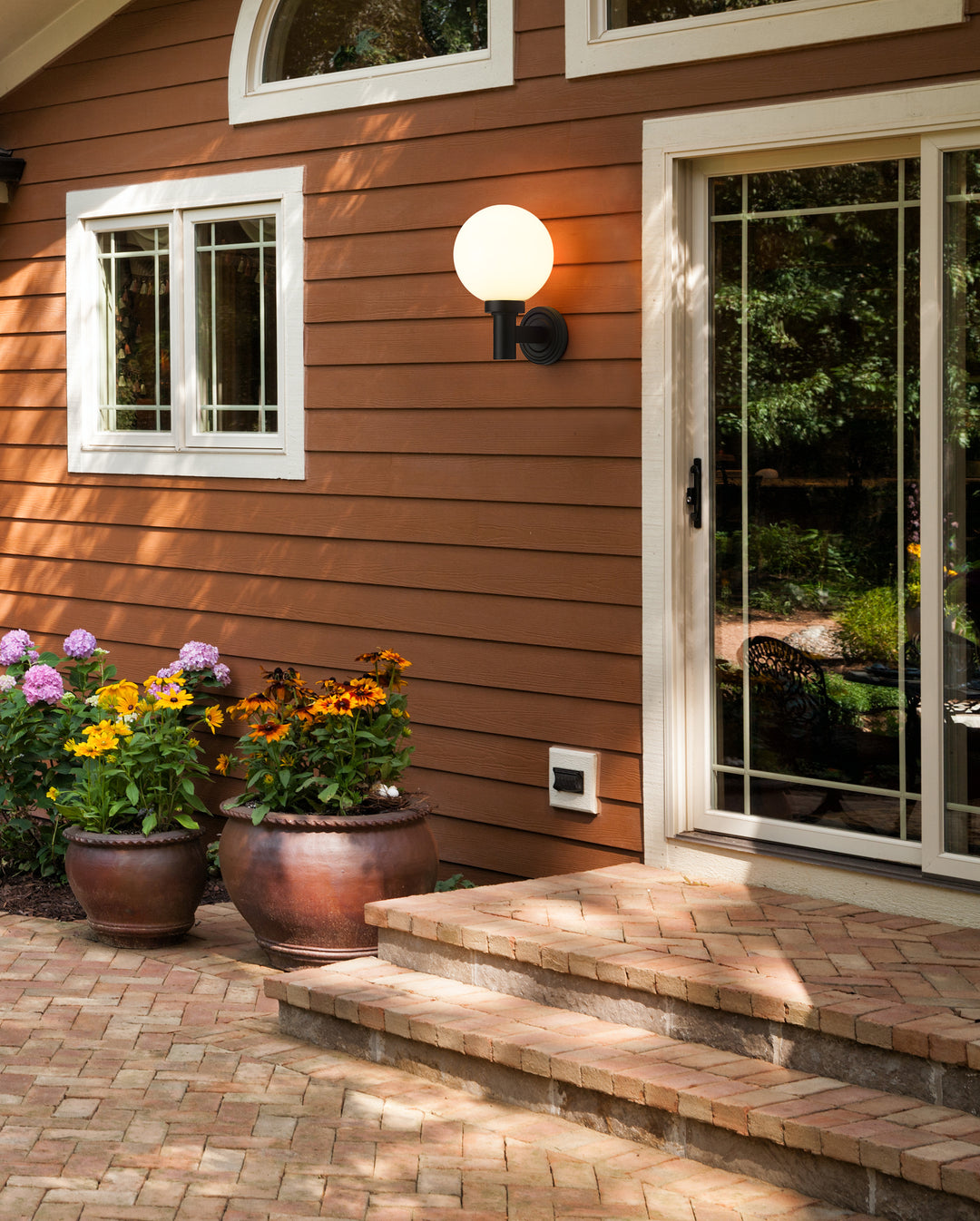 Laurent - Outdoor Wall Light